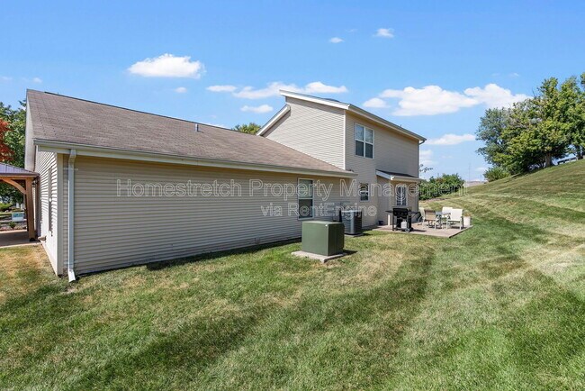 Foto del edificio - 1324 Forest Creek Dr.