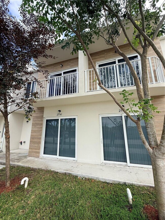 Foto del edificio - 25743 SW 144th Ave