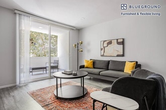 Building Photo - 1371 S Beverly Glen Blvd