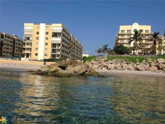 Ocean front condo - 1239 Hillsboro Mile