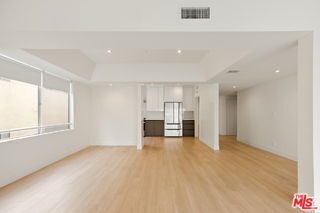 Foto del edificio - 10630 Wilkins Ave