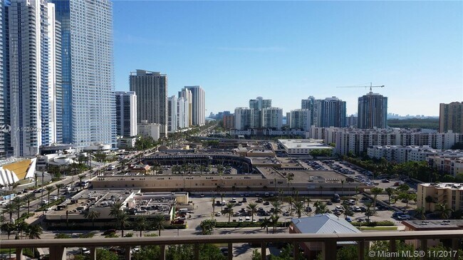 Foto del edificio - 210 174th St