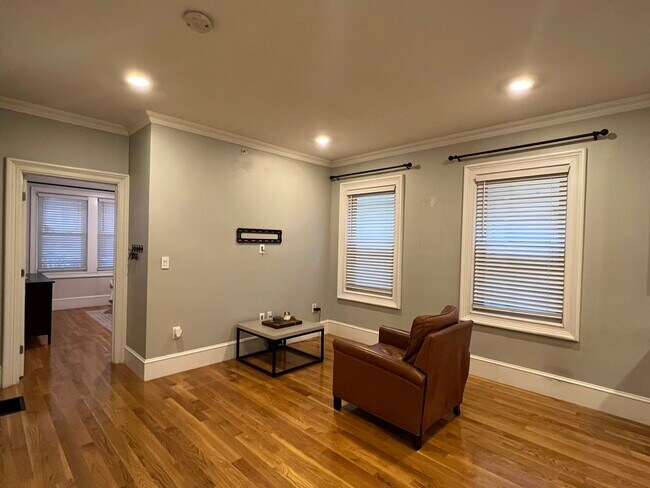 Upstairs Living Room 1 - 4370 Washington St