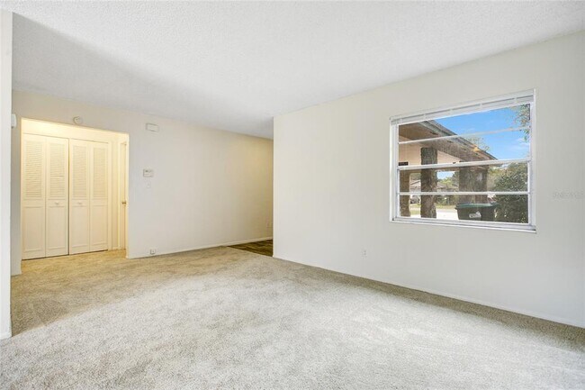 Building Photo - 8003 Sun Vista Way
