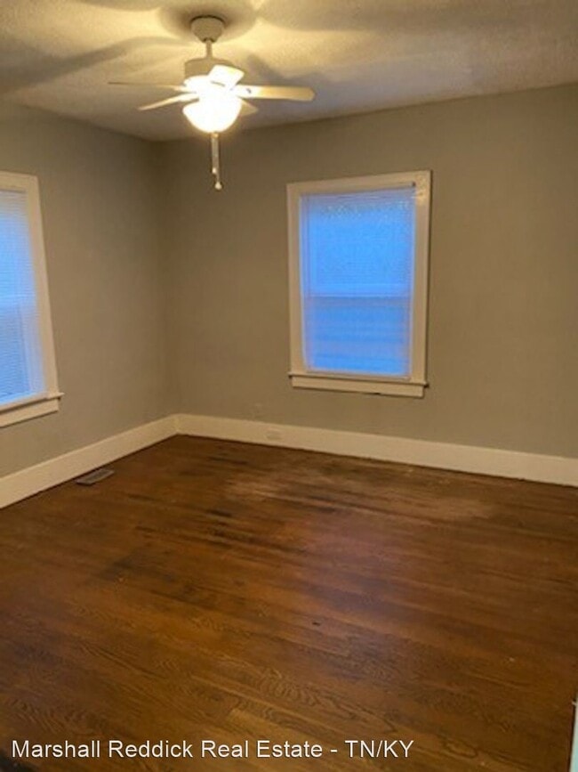 Building Photo - 4 br, 1 bath House - 739 Gracey Avenue
