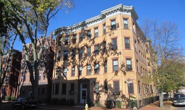 Building Photo - 414 Chestnut St