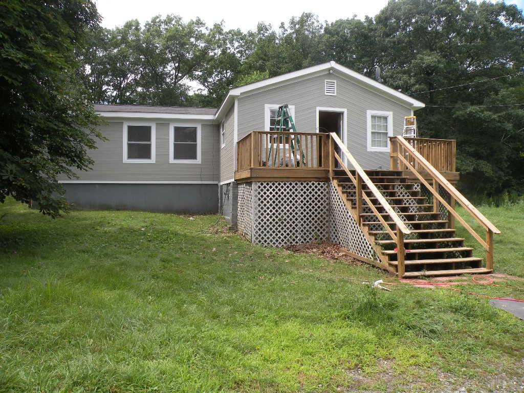 Foto principal - 618 Bean River Rd
