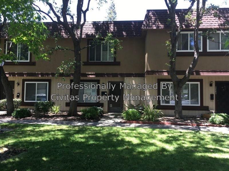 Primary Photo - 3227 Parkhaven Dr