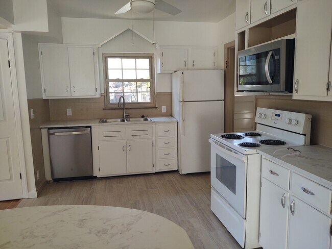 Foto del edificio - 159 N 3rd St