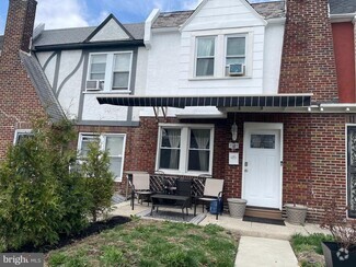 Building Photo - 1541 E Mayland St