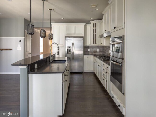 Foto del edificio - 23548 Buckland Farm Terrace
