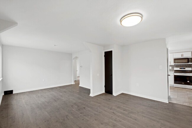 Building Photo - GORGEOUS 3 BEDROOM HOME in BALDWIN!!! AUTO...