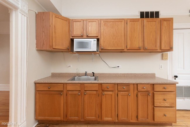 Foto del edificio - 1723 W Huron St