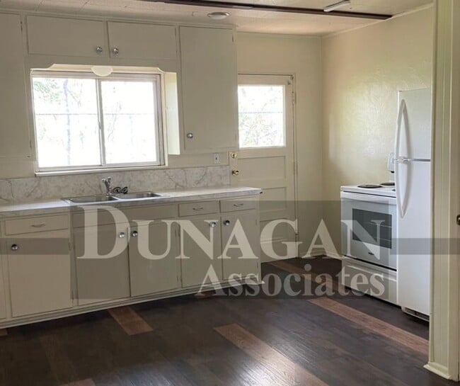 Foto del edificio - 912 Franklin St