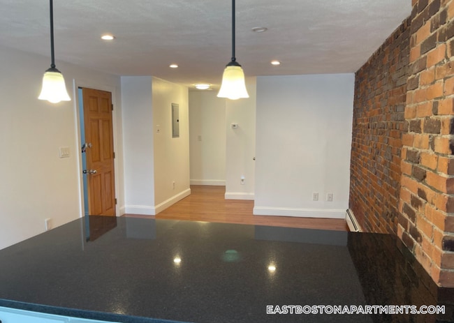 Building Photo - 349 Sumner St