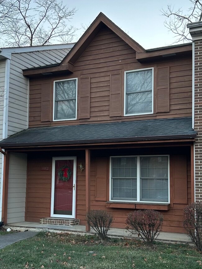 Building Photo - 402 Tudor Dr