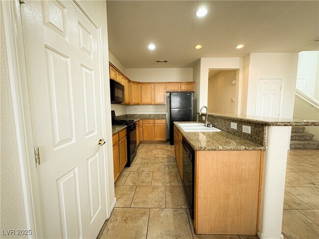 Foto del edificio - 9047 Spring Star Ct
