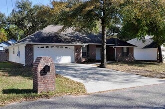 Building Photo - 6716 Joy St