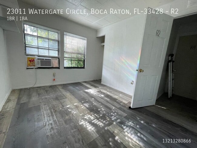 Building Photo - 23011 Watergate Cir