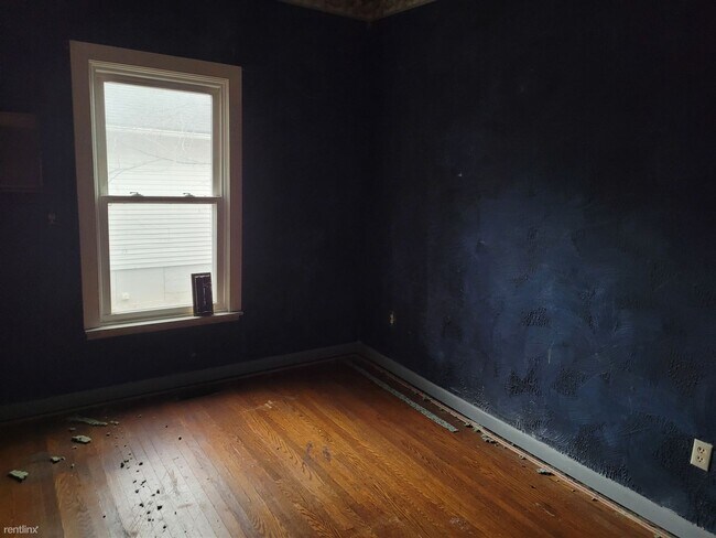 Foto del edificio - 3 br, 1 bath House - 203 West Lindell Street