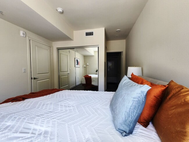 Interior Photo - The Centennial Apartments - 10555 Bloomfield