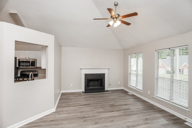 Building Photo - 4097 Sweetsprings Terrace SW