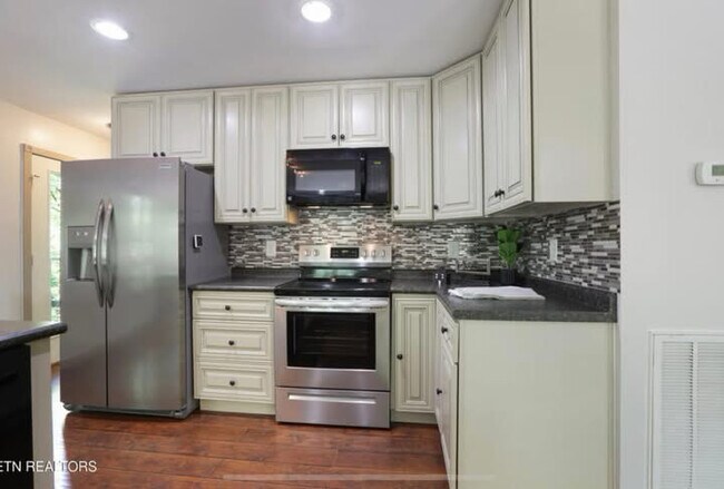 Foto del edificio - 2109 Dogwood Dr