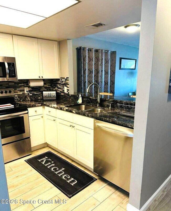 Foto del edificio - 2794 Rhonda Ln