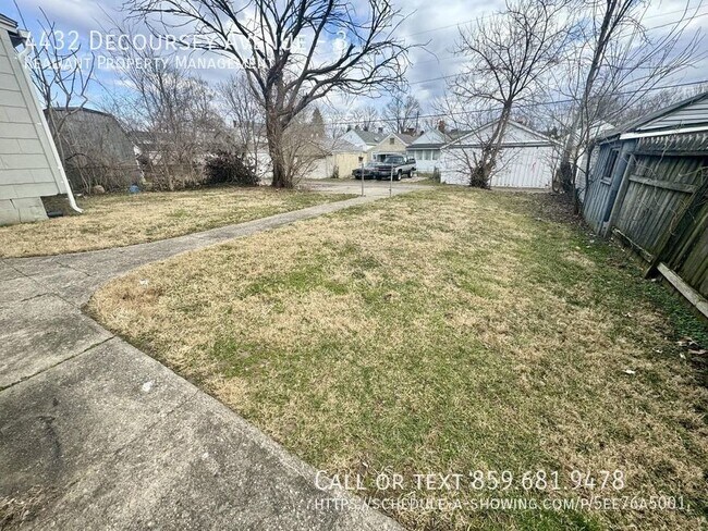 Foto del edificio - 4432 Decoursey Ave
