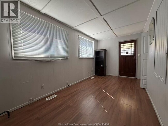 Building Photo - 1757 Rooney St