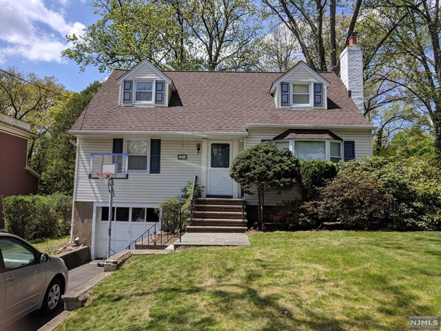 Foto principal - 464 Hillcrest Rd