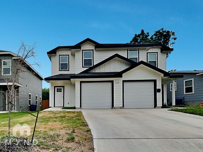 Building Photo - 1234 Shadwell Dr