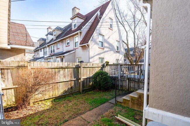 Building Photo - 53 Admiral Blvd