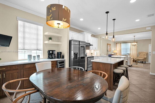 Foto del edificio - 8986 SW 214th Terrace