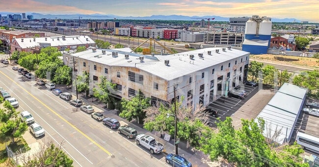 Photo - 3377 Blake St (Denver, CO) Townhome