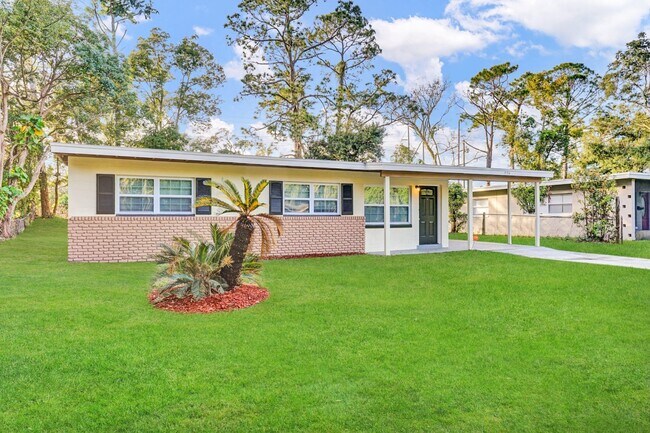 Building Photo - 224 Murry Dr