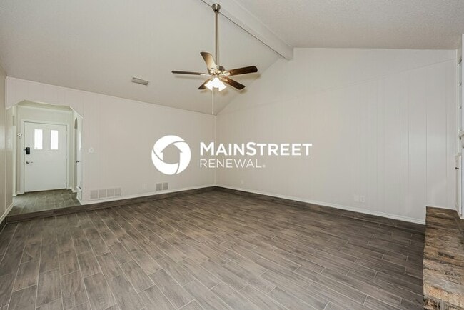 Building Photo - 3 Bedroom Pet-Friendly Home in BEDFORD, TX...