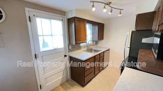 Photo - 5114 Caste Dr House