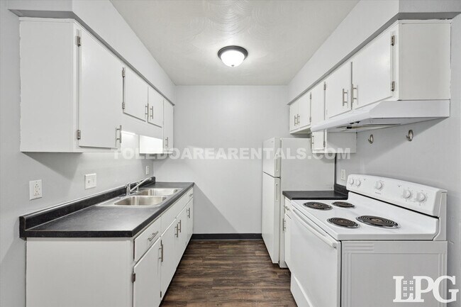Foto del edificio - 6018 Secor Rd