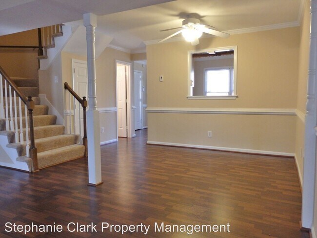 Building Photo - 2 br, 2.5 bath House - 2423 Rennie Drive