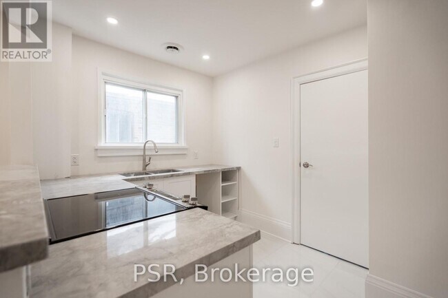 Photo du bâtiment - 25 Coulson Ave