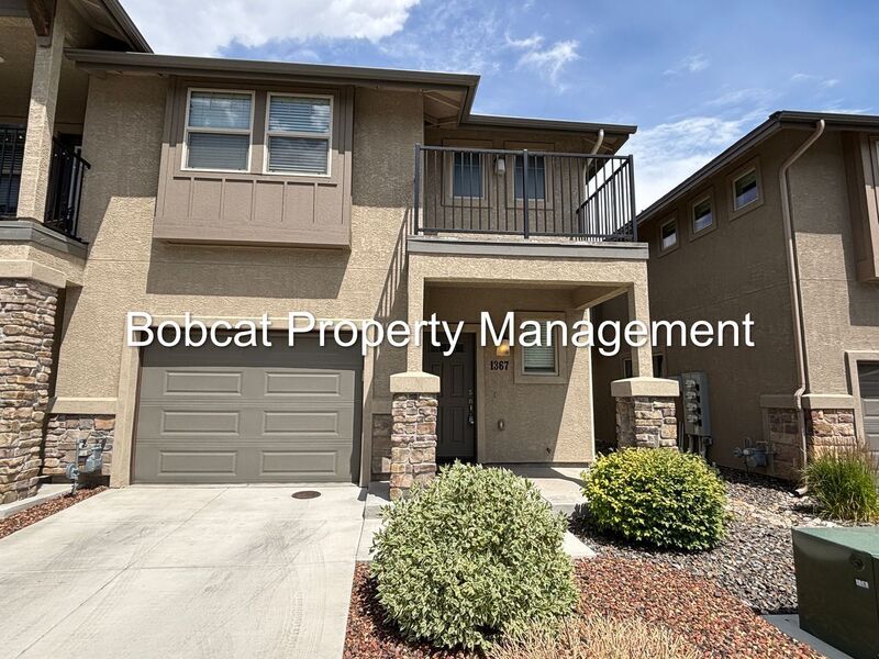 Primary Photo - 1367 Campagni Ln