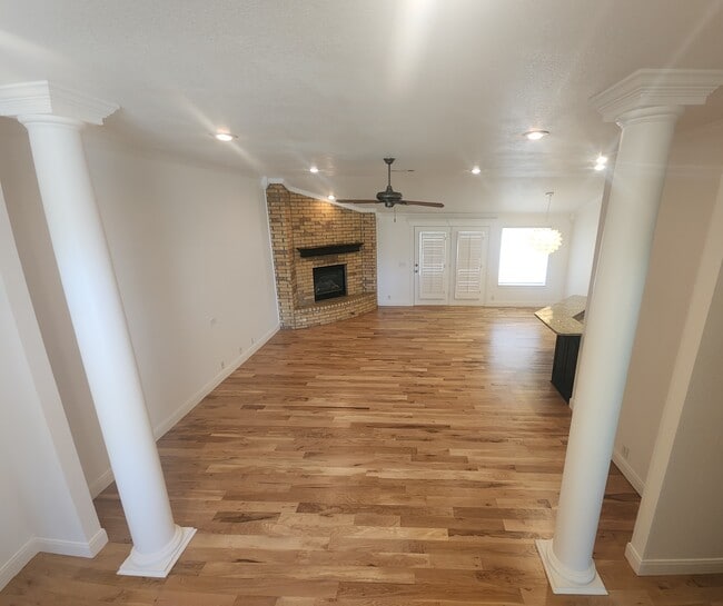 Building Photo - 22 Jynteewood Cir