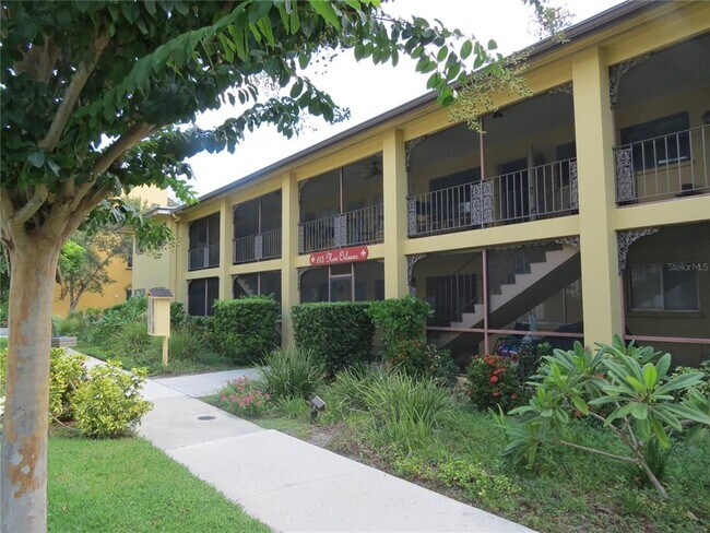 Foto del edificio - 615 S Palm Ave