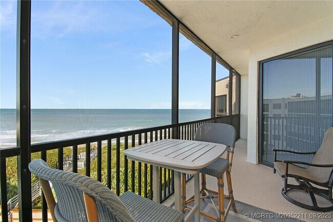 Foto del edificio - 2375 NE Ocean Blvd