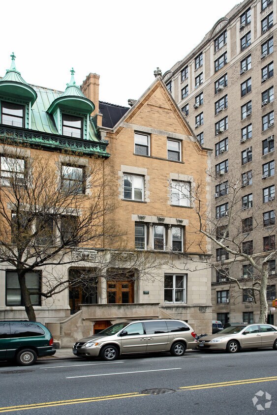 Building Photo - 357 West End Ave