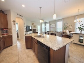 Building Photo - 201 Sheepshank Dr