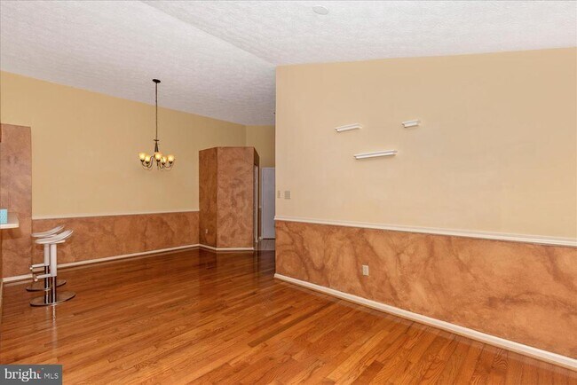 Building Photo - 18708 Caledonia Ct