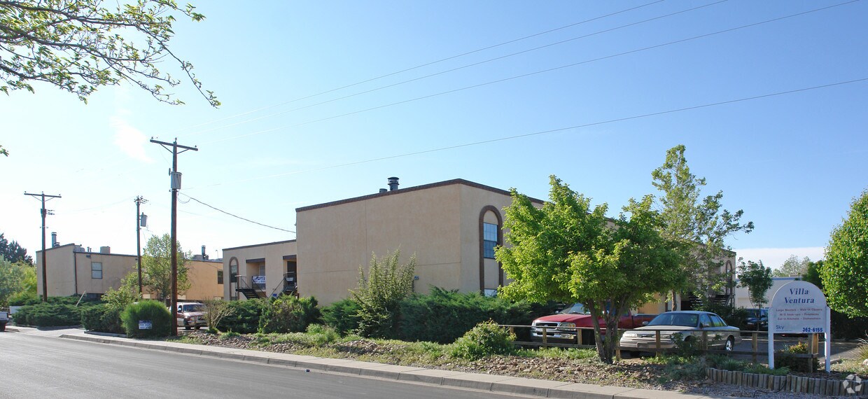 Primary Photo - 134-136 Altez St NE