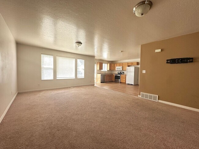 Foto del edificio - 5543 Copper Park Dr